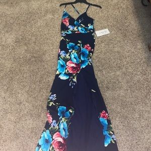 Floral maxi dress with slit